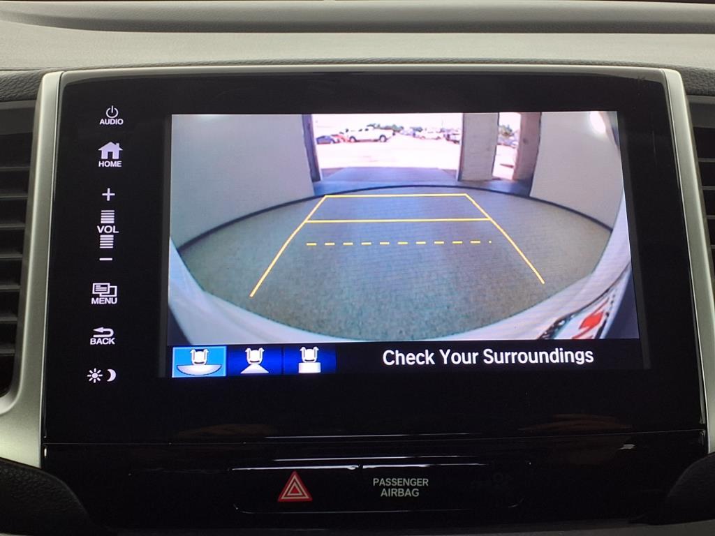 Thumbnail image of 2018 Honda Pilot at Team Gillman Chevrolet