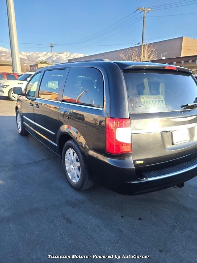 Thumbnail image of 2014 Chrysler Town and Country at Titanium Motors