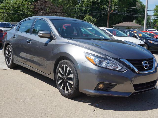 Thumbnail image of 2018 Nissan Altima at A & B Motors