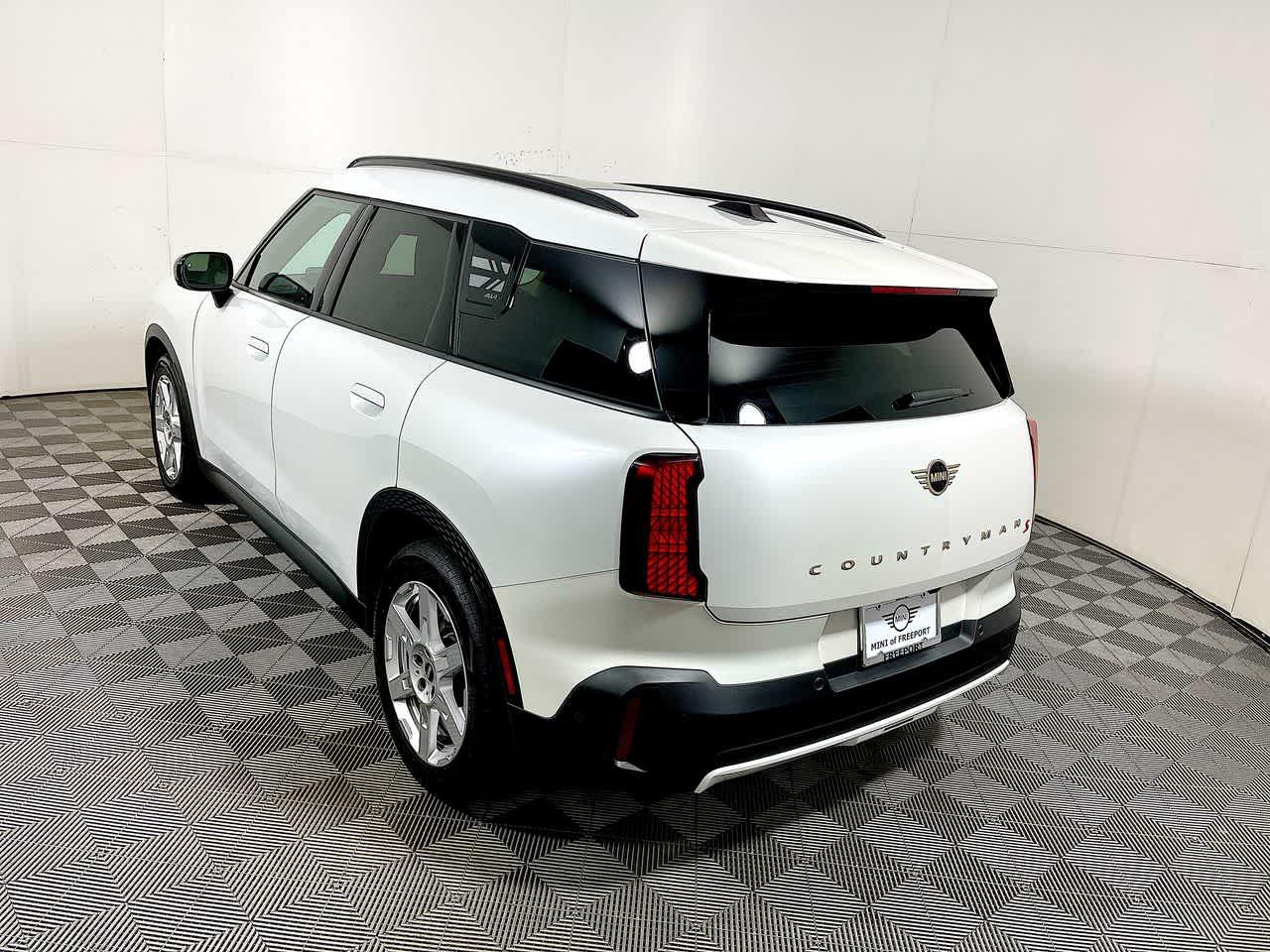 Thumbnail image of 2025 MINI Countryman at BMW Mini of Freeport