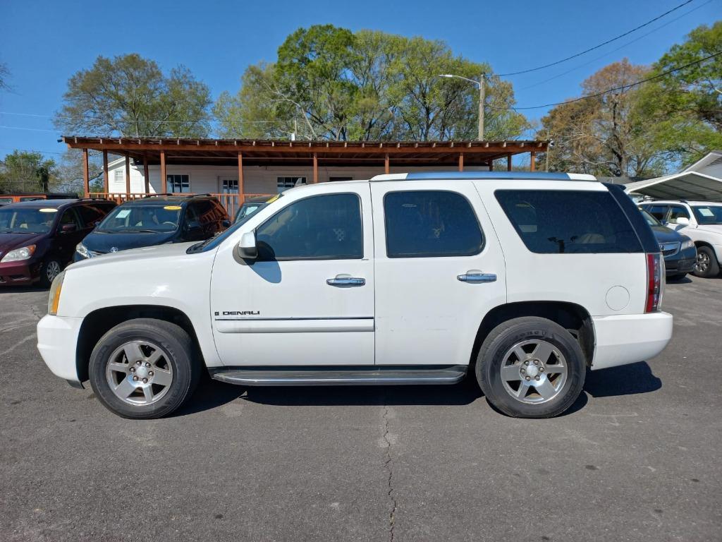 Thumbnail image of 2007 GMC Yukon at Exclusive Auto Center LLC