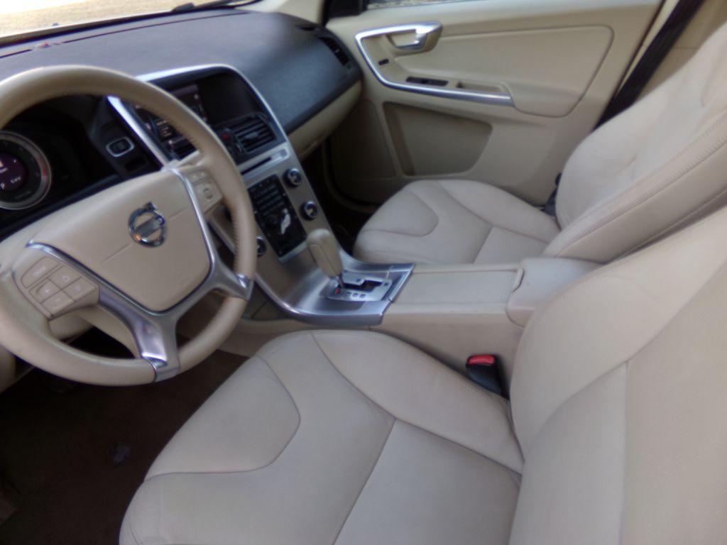 Thumbnail image of 2012 Volvo XC60 at DON WALLENCE AUTO SALES INC