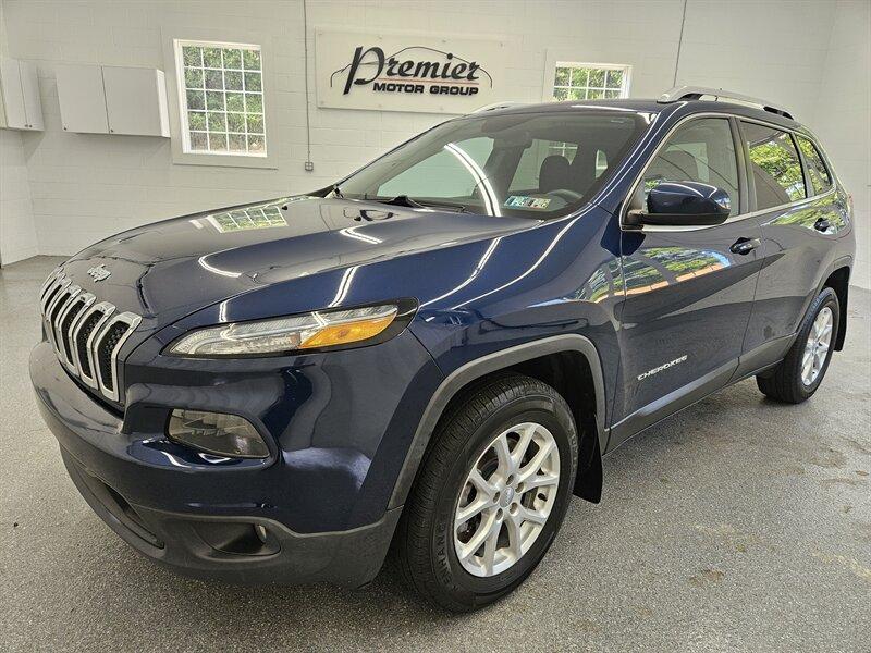 Thumbnail image of 2018 Jeep Cherokee at Premier Motor Group