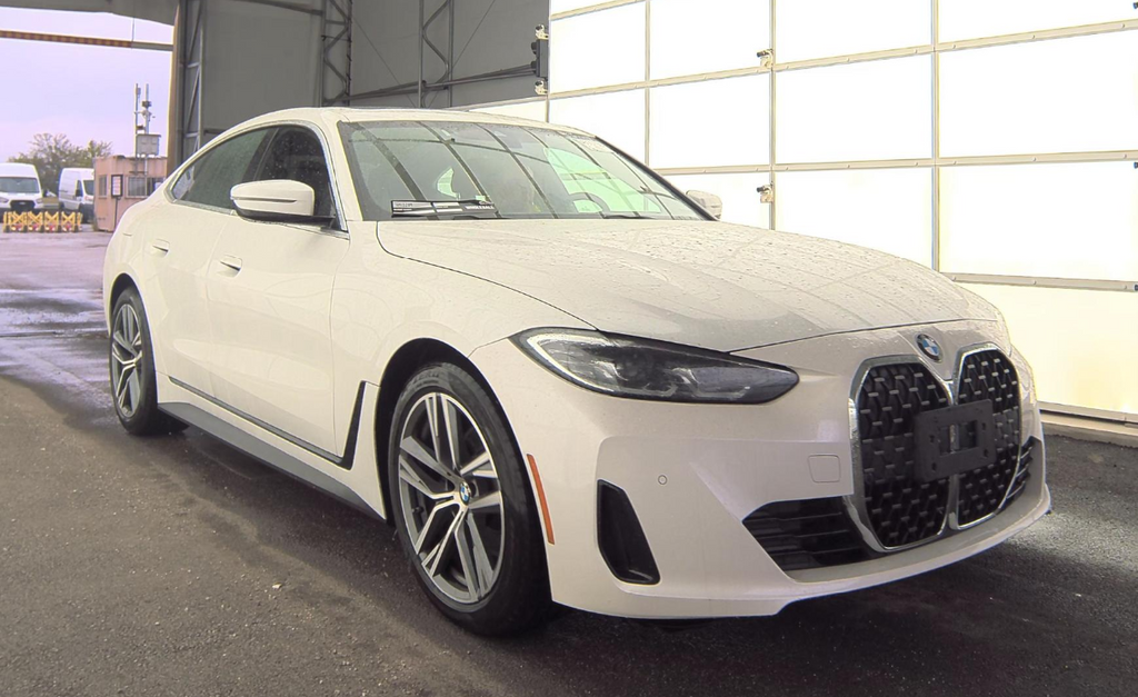 Thumbnail image of 2024 BMW 4 Series at STREAM AUTO OUTLET