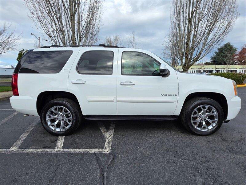 Thumbnail image of 2007 GMC Yukon at M&M Investment Cars
