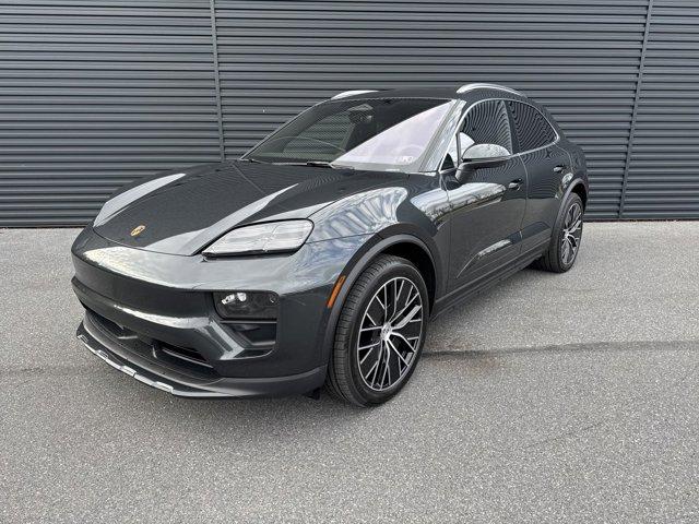 Thumbnail image of 2025 Porsche Macan at FaulknerPorscheMechanicsburg-NEW of Mechanicsburg, PA