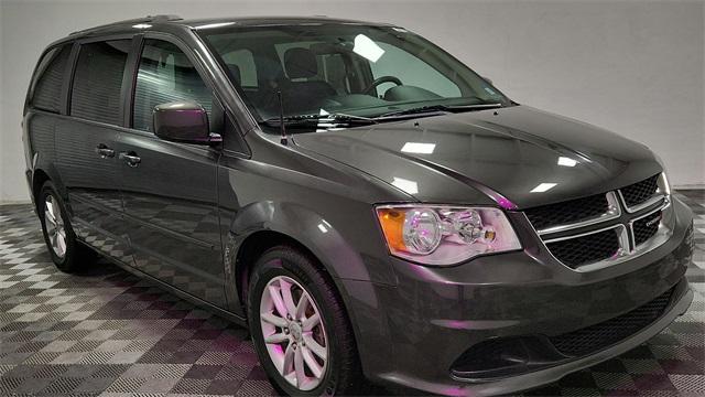 Thumbnail image of 2016 Dodge Grand Caravan at Major World Chrysler Dodge Jeep Ram