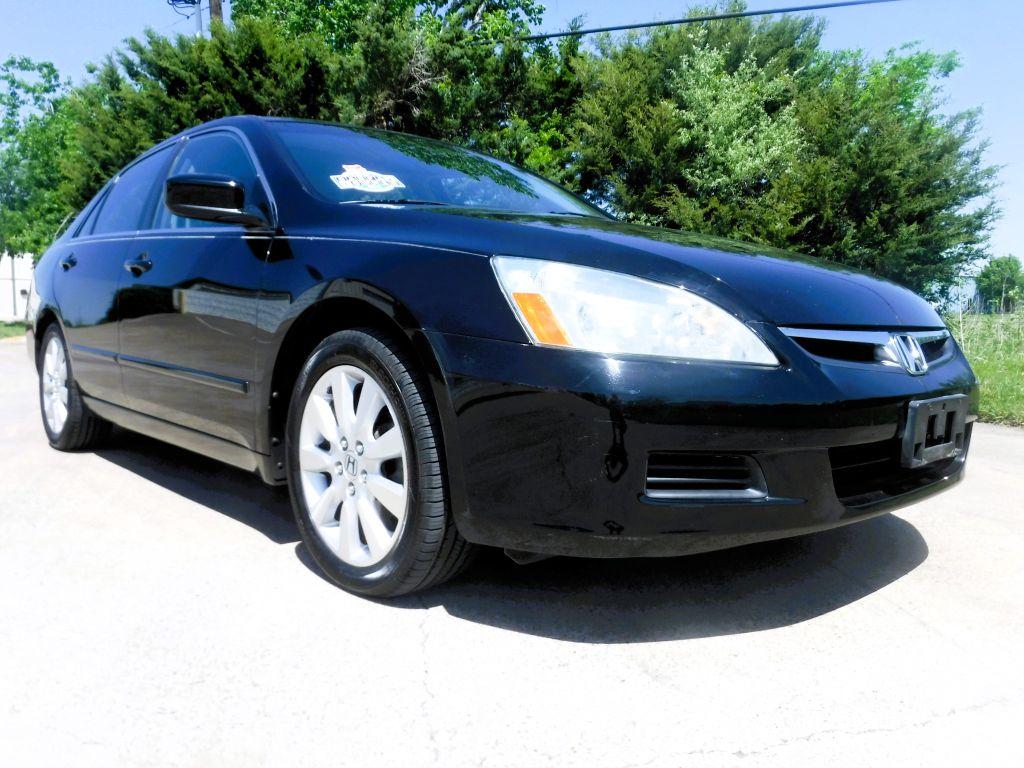 Thumbnail image of 2007 Honda Accord at AUTO PARADISE OF TEXAS