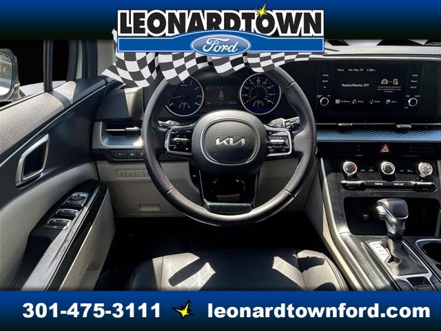 Thumbnail image of 2023 Kia Carnival at Leonardtown Ford