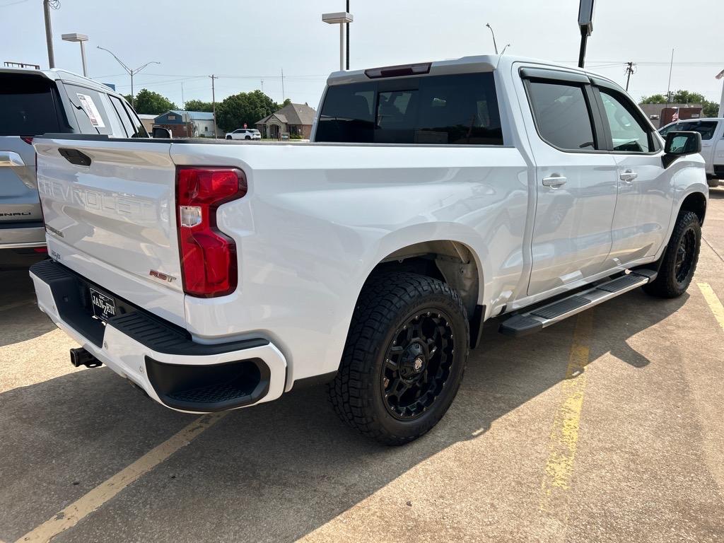 Thumbnail image of 2020 Chevrolet Silverado 1500 at Janzen Gmc