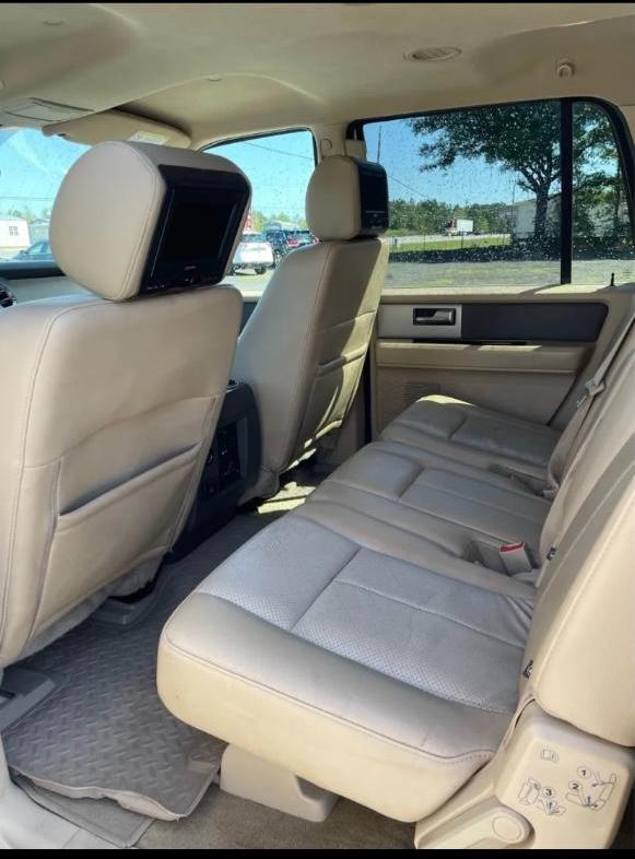 Thumbnail image of 2014 Ford Expedition EL at Kings Automotive of Tifton
