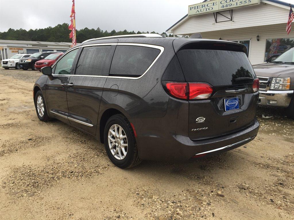 Thumbnail image of 2020 Chrysler Pacifica at Pierce County Auto