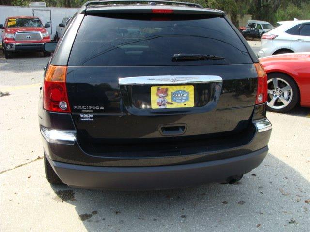 Thumbnail image of 2006 Chrysler Pacifica at Vans Cars and Trucks