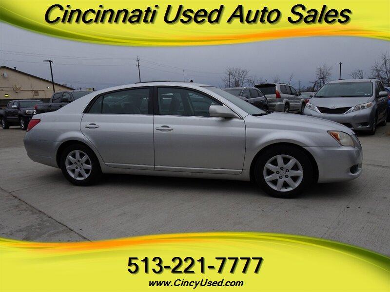 Thumbnail image of 2009 Toyota Avalon at Cincinnati Used Auto Sales LLC