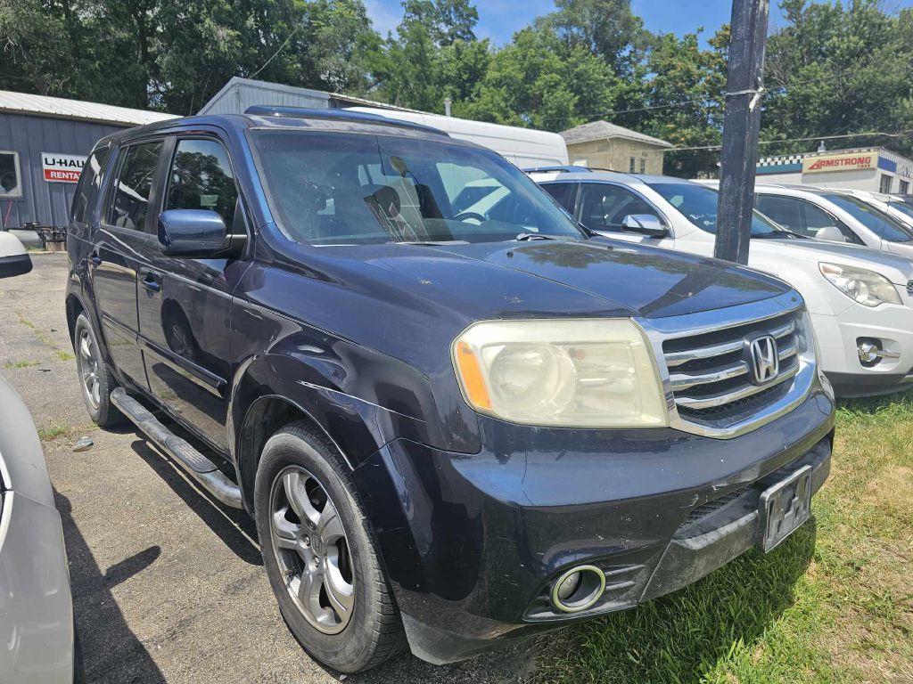 Thumbnail image of 2012 Honda Pilot at HIGH LIFE AUTO, LLC.