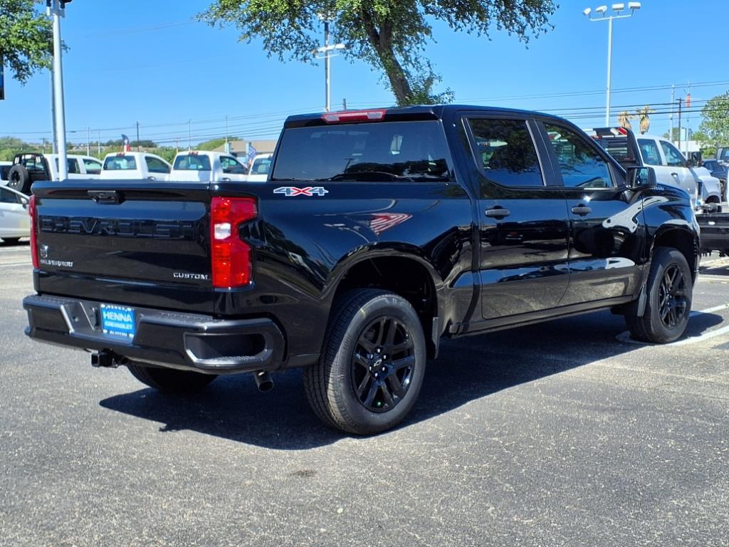 Thumbnail image of 2025 Chevrolet Silverado 1500 at Henna Chevrolet