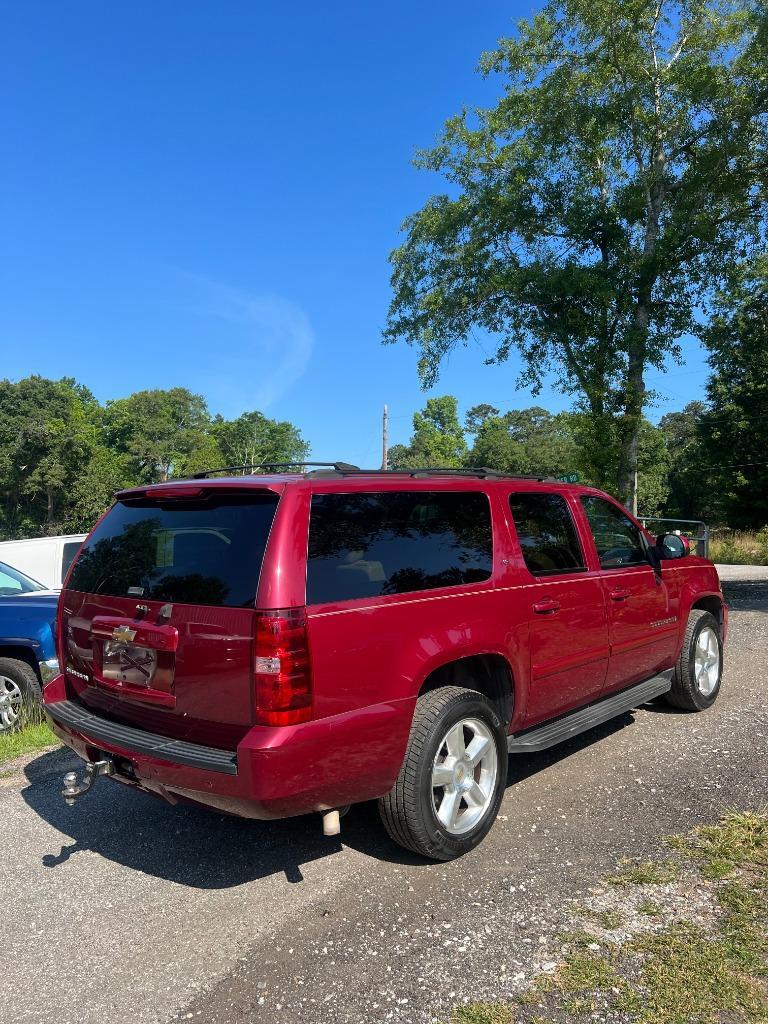 Thumbnail image of 2007 Chevrolet Suburban at Smith's Auto Depot
