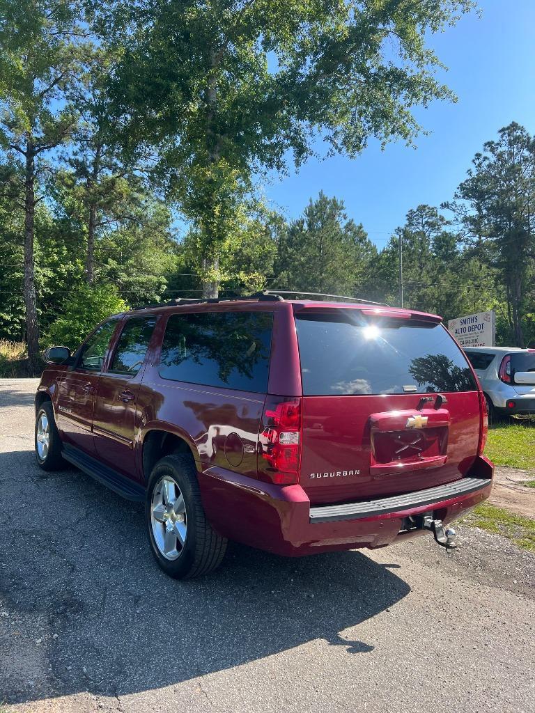 Thumbnail image of 2007 Chevrolet Suburban at Smith's Auto Depot
