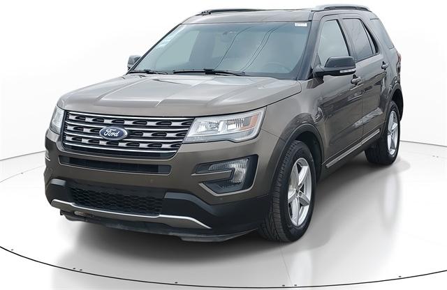 Thumbnail image of 2016 Ford Explorer at Al Serra Buick GMC