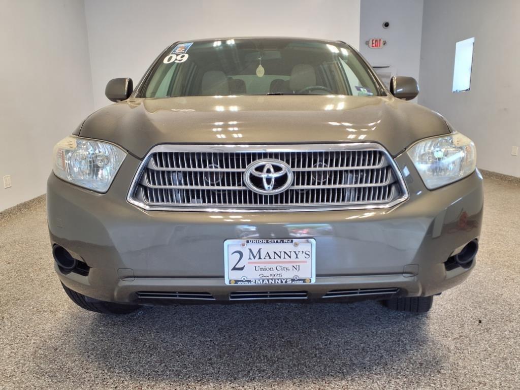 Thumbnail image of 2009 Toyota Highlander Hybrid at TWO MANNYS AUTO SALES, INC.