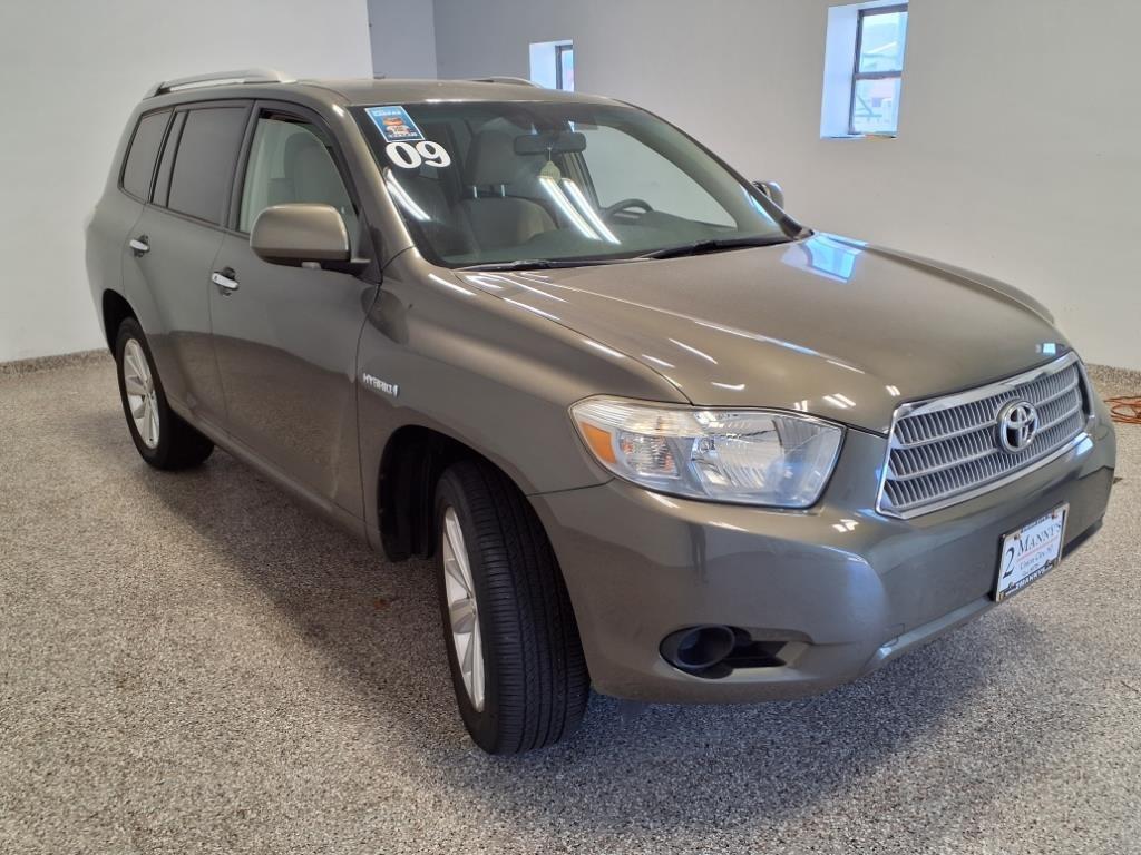 Thumbnail image of 2009 Toyota Highlander Hybrid at TWO MANNYS AUTO SALES, INC.
