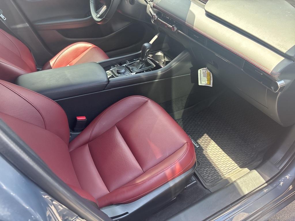 Thumbnail image of 2025 Mazda Mazda3 Hatchback at Nelson Mazda