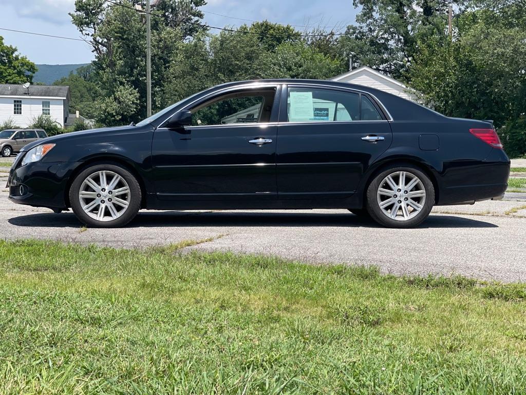 Thumbnail image of 2009 Toyota Avalon at COMPETITION CARS AND CLASSICS LLC.