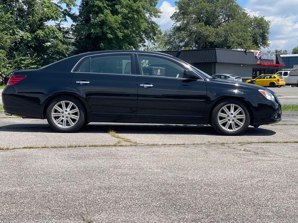 Thumbnail image of 2009 Toyota Avalon at COMPETITION CARS AND CLASSICS LLC.