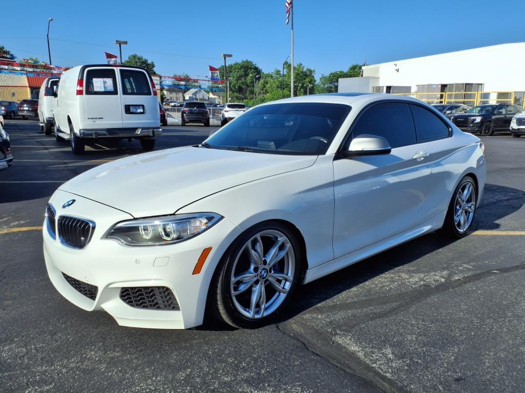 Thumbnail image of 2015 BMW 2 Series at Stadium Gm Superstore