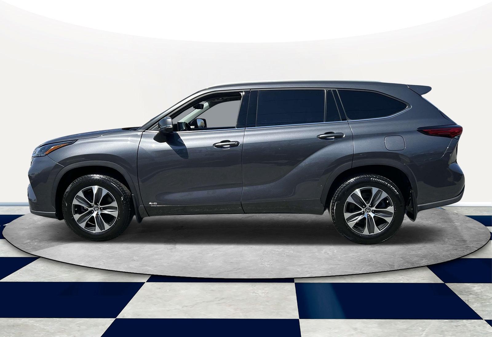 Thumbnail image of 2022 Toyota Highlander Hybrid at Atlantic Toyota