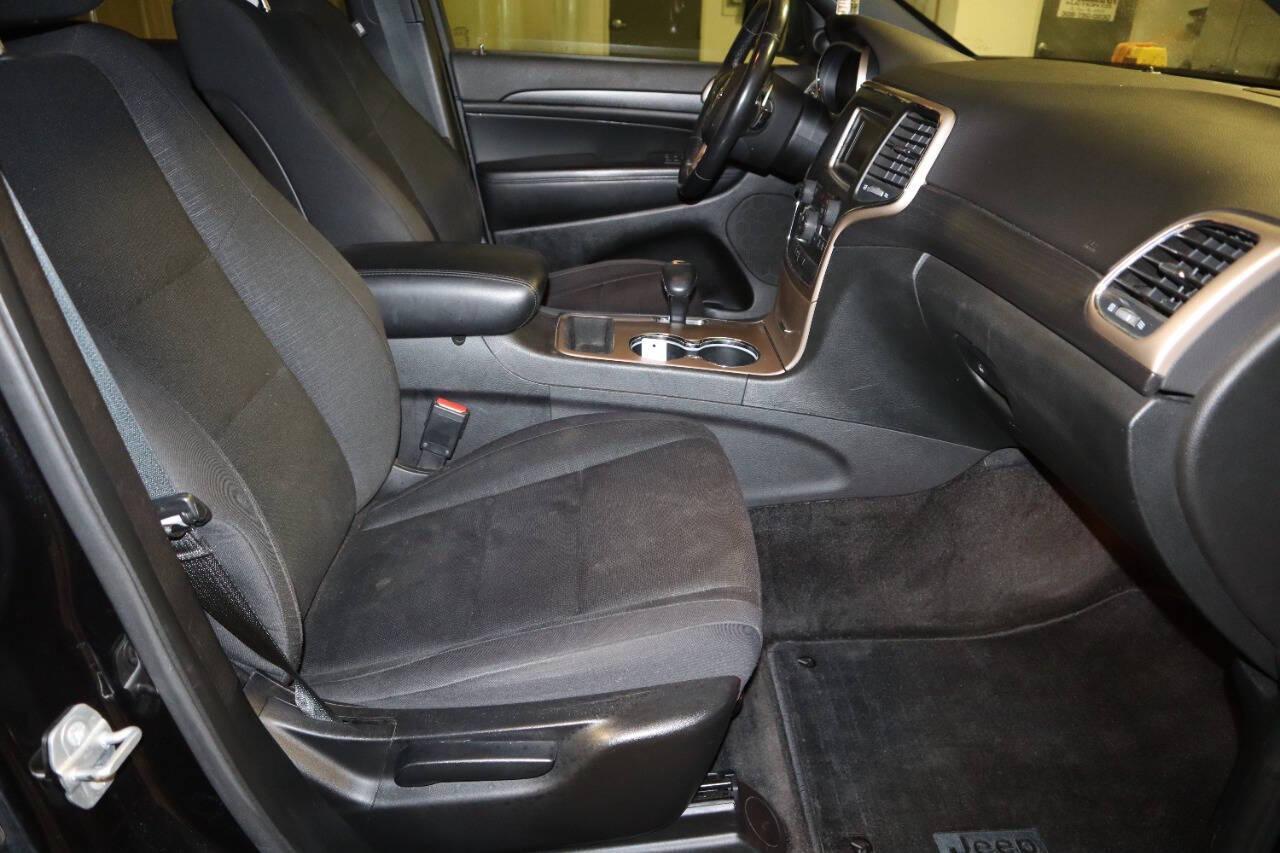Thumbnail image of 2015 Jeep Grand Cherokee at Bockmann Auto Sales
