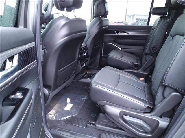 Thumbnail image of 2024 Jeep Wagoneer L at Bob Brady Auto Mall