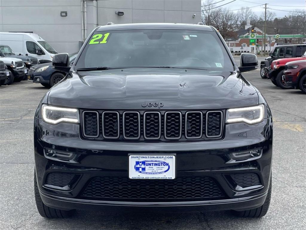 Thumbnail image of 2021 Jeep Grand Cherokee at Huntington Jeep Chrysler