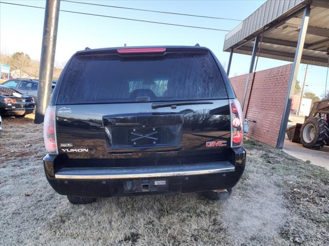 Thumbnail image of 2011 GMC Yukon at Campbell's Auto Sales