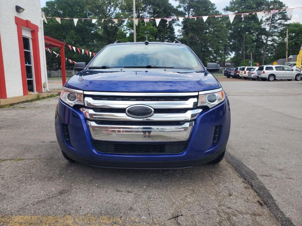 Thumbnail image of 2013 Ford Edge at Jacintos Auto Sales III LLC