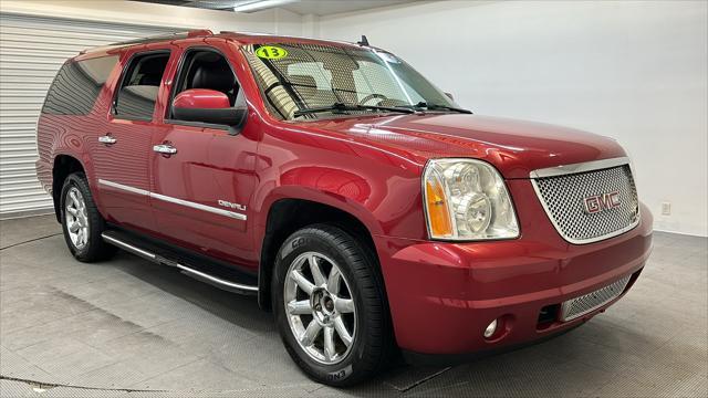 Thumbnail image of 2013 GMC Yukon XL at Car Connection Superstore