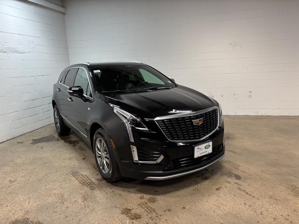 Thumbnail image of 2020 Cadillac XT5 at Jaguar Land Rover Glen Cove