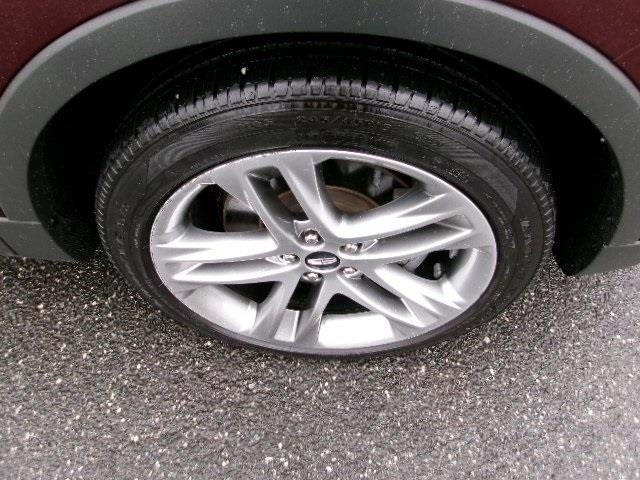 Thumbnail image of 2019 Lincoln MKC at Hempstead Lincoln Ford