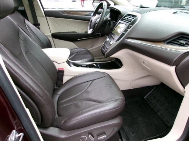 Thumbnail image of 2019 Lincoln MKC at Hempstead Lincoln Ford
