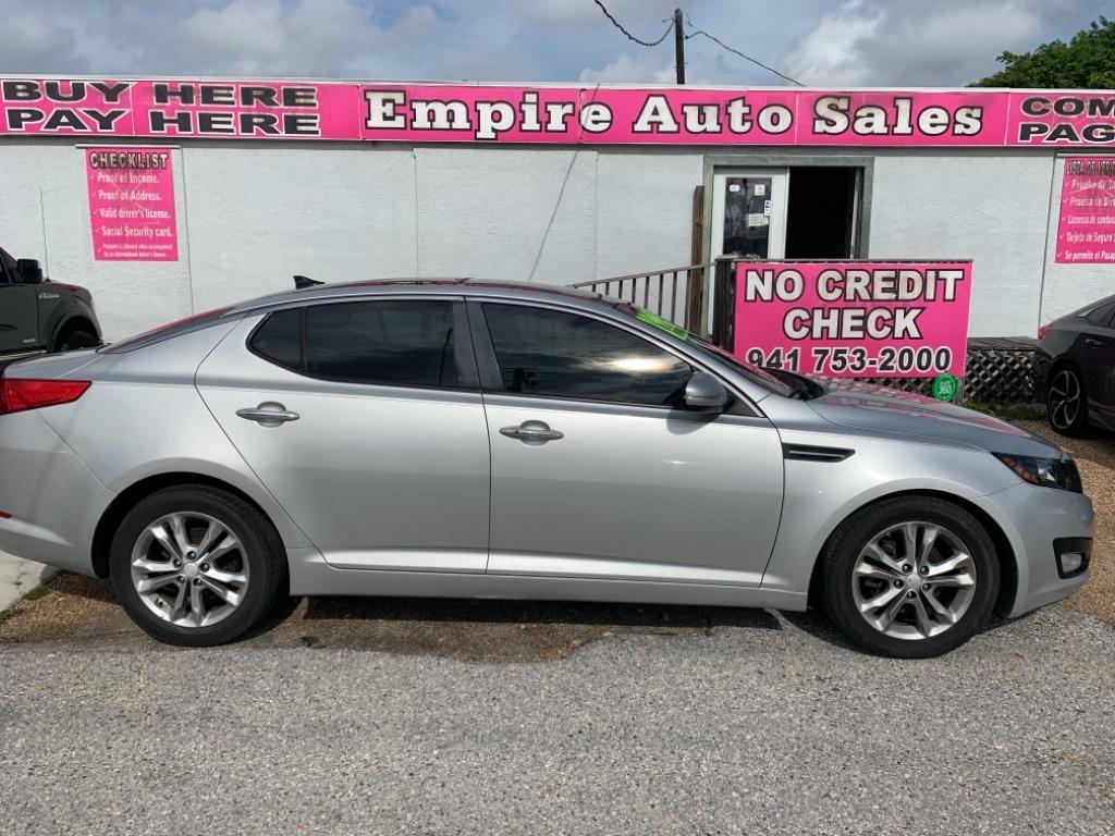 Thumbnail image of 2012 Kia Optima at 15th Street Motors