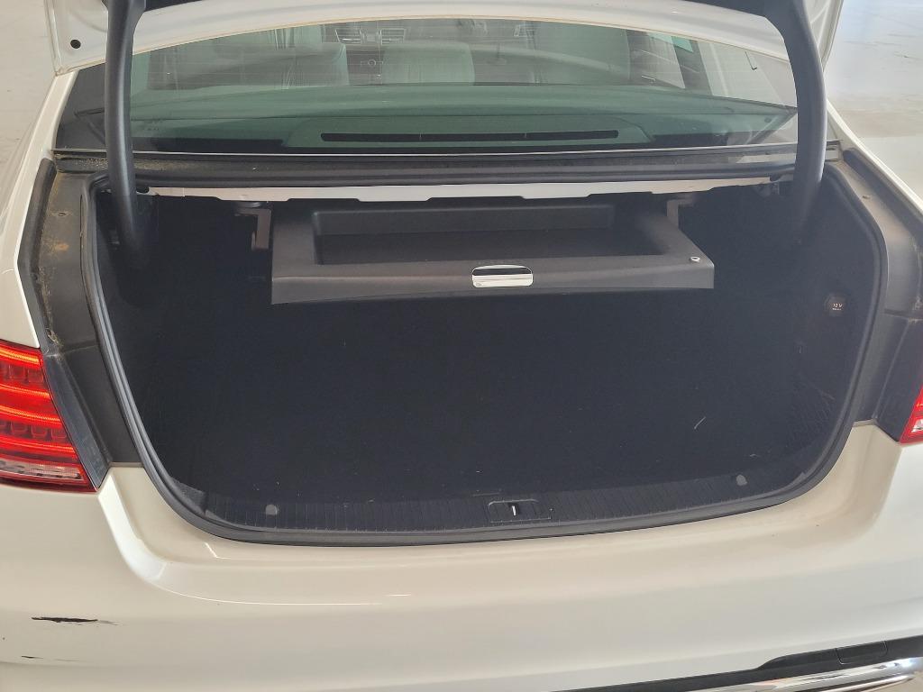 Thumbnail image of 2014 Mercedes-Benz E-Class at Little Bear Car Company