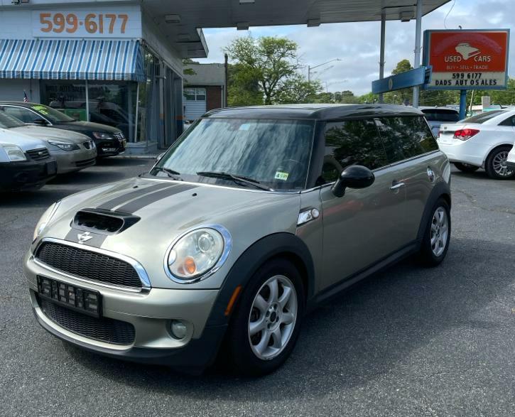 Thumbnail image of 2009 MINI Cooper Clubman at DAD'S AUTO SALES