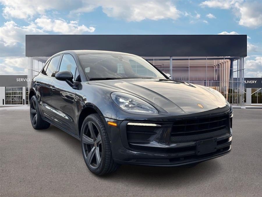 Thumbnail image of 2022 Porsche Macan at Northstar Mitsubishi