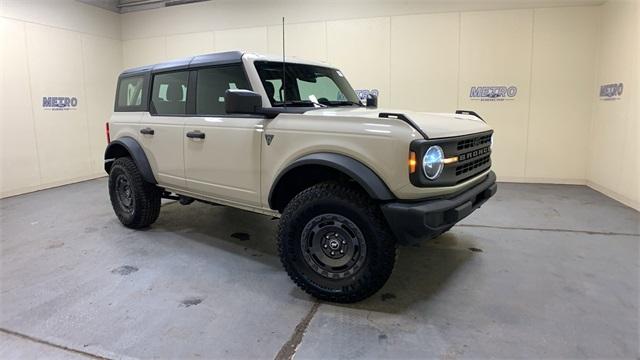 Thumbnail image of 2025 Ford Bronco at Metro Ford (NY)