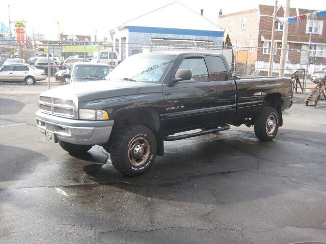 Thumbnail image of 2001 Dodge Ram 2500 at Auto Maxx Motors, Inc.