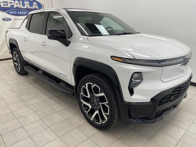Thumbnail image of 2024 Chevrolet Silverado EV at DePaula Chevrolet