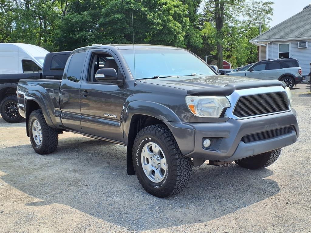 Thumbnail image of 2014 Toyota Tacoma at Autoland Usa