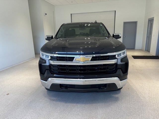 Thumbnail image of 2022 Chevrolet Silverado 1500 at RichardsonChevyBuickCM of Standish, MI
