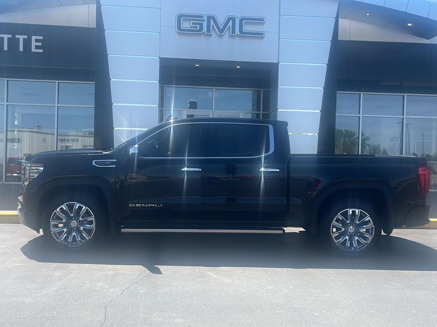 Thumbnail image of 2024 GMC Sierra 1500 at Janssen Buick GMC