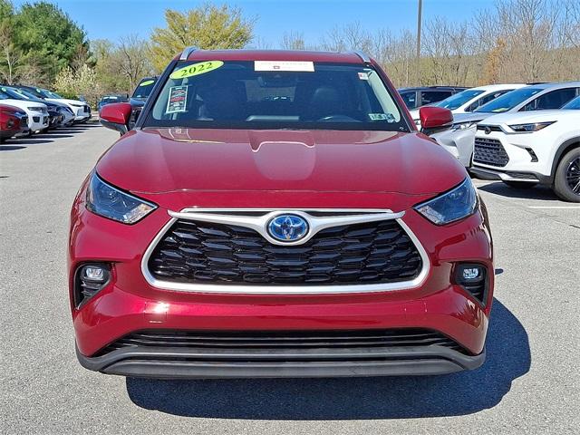 Thumbnail image of 2022 Toyota Highlander Hybrid at Del Toyota